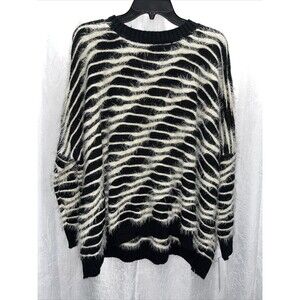 Tobi Women's Sweater Black & Ivory Fuzzy Size M / L